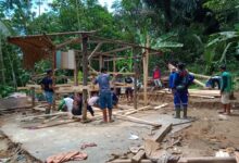 KSB Angsana Bangun 4 RTLH di Kecamatan Angsana Di Donaturi Oleh CV Meilia Rizqi