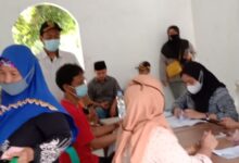 PEMBAGIAN BST DESA SUKAMANTRI BERJALAN TERTIB