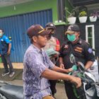 Desa Pangadegan Melakukan Giat Penyemprotan Cairan Disinfektan Serta Membagikan Masker