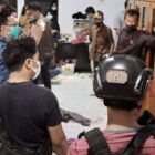 Oknum Ust. di Perumahan Pondok Makmur di tangkap oleh Tim Detasemen Khusus (Densus) 88 Antiteror