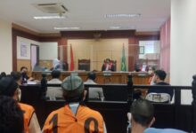 Penggemar KH. Rizieq Sihab di ditahan karena, Menuntut di keluarkan