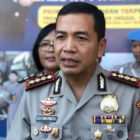 Sekarang pihak aparat berutal, yang bersenjatah menembak yang punya senjata,