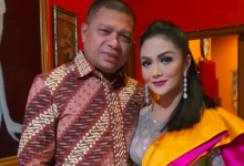 Penyanyi Krisdayanti memastikan bahwa suaminya, Raul Lemos tidak akan hadir saat acara pernikahan
