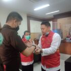 Vonis hakim Seumur hidup Di tuntut jaksa mati