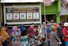 Panitia dan Panwas Pilkades Ranca Ilat – Kresek anggota BPD dan keluarga calon.