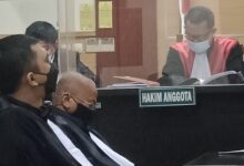 Lepas dari hukuman penjara Dirut Garuda di vonis 1 tahun denda 300 juta