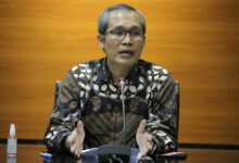 Namun sayangnya, kata dia, penanganan korupsi yang menjerat korporasi belum banyak dilakukan oleh KPK.