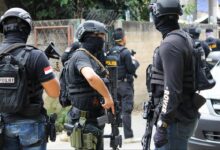 Oknum Ustat di tangkap oleh Detasemen Khusus (Densus) 88 Antiteror Polri di duga penangkapan