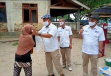 Semangat, DPW MOI Banten Bersama Seluruh DPC MOI Se Banten Bagikan Masker dan Sosialisikan Prokes