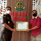 Belakangan ini pihak Kejaksaan Negeri Aceh telah berasil menagkap dan menjeblosan para penjahat korupsi di aceh
