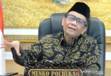 Mahfud MD memprediksi bahwa adanya partai politik salah satu, pentingnya dalam bekerja harus bersih