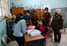 Pinangki Sirna Diputuskan putusan Hakim 4 tahun penjara oleh Pengadilan Negeri Kejasaan DKI Jakarta