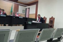 Kades Sentul Balaraja nyabu di tuntut 6 tahun denda 800 juta.