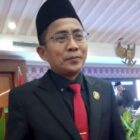 Ketua DPRD Kota Tangerang Meminta pada Dinkes agar saat penyuntikan Vaksinasi di cek terlebih Dahulu Kesehatannya.
