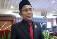 Ketua DPRD Kota Tangerang Meminta pada Dinkes agar saat penyuntikan Vaksinasi di cek terlebih Dahulu Kesehatannya.