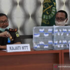 Sekitar Rp. 128 milyar penyaluran Kridit Mayet oleh terdakwa. Kejaksaan Tinggi Nusa Tenggara Timur mengekesekusi enam