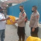 Kapolsek Kresek Dampingi Kabag SDM Polresta Tangerang, Berikan Bantuan Paket Sembako Kepada Anak Yatim & Dhuafa
