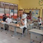 Masyarakat dan Timses Calon Kades Bakung “Geruduk” Kantor Sekertaris Panitia Pilkades, Ada Apa Gerangan ???