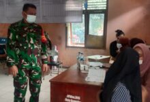 Koramil 07-Kresek Gandeng Pemdes Kemuning, Gelar 1000 Vaksin