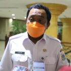 Sheet pile adalah struktur yang didesain dan dibangun untuk menahan longsoran tanah akibat tekanan lateral