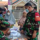 Kejar Targetkan “Herd Imunity” Koramil 07 Kresek Gelar Vaksinasi Massal di Desa Jengkol