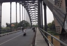 Di Jembatan Kedaung Kota Tangerang yang mega ini ada penunggunya, mereka malam-malam tertentu munculnya