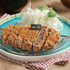 Menu Green Rebel umumkan secara resmi peluncuran menu terbaru berbasis nabati Beefless Steak dan Chick’n