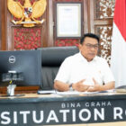 Mengingatkan pada para pemda atau para pengurusan perizinan agar memberikan pelayanan