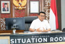 Mengingatkan pada para pemda atau para pengurusan perizinan agar memberikan pelayanan