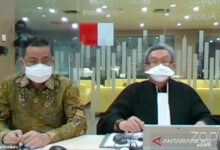 Pihak KPK mengeksekusi mantan Menteri Sosial Juliari Batubara ke Lembaga Pemasyarakatan (Lapas) Kelas I Tangerang,
