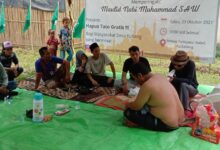 Memperingati Maulid Nabi Muhammad SAW, Forum Komunikasi Mahasiswa Desa Kubang, Gelar Kegiatan Penghapusan Tato Gratis
