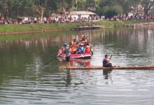 TIM SAR GABUNGAN LAKUKAN PENCARIAN PEMUDA TENGGELAM DI DANAU BATU KURUT