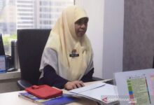 Imigrasi akan melakukan penertiban tentang adanya keluar masuk orang luarnegeri melalui lut di daerah strategis