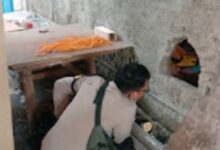 Maling gondok 48 busana muslim dan laktop di toko busan muslim Hidayah.