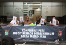 Syukur, syukur ketangkap, kalau bisa di tembak, kakinya