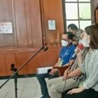 Saya di boking pak polisi di bayar 11 juta menemani pesta sabu sabu ujar Chinara mahasiswi pekerja sex frelanc