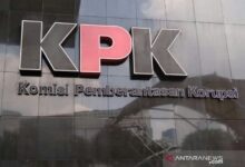 Ada Sekitar yang di sita oleh pihak KPK. Aset yang bergerak seperti mobil dinas, kendaraan operasional