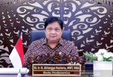 Kasihan para pedagang dan usaha malam. para pemerintah tidak mendukung perekonomian masyarakat,