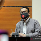 AW terduga Korupsi kini menjadi tersangka oleh Komisi Pemberantasan Korupsi