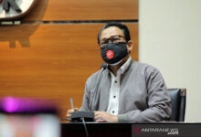 AW terduga Korupsi kini menjadi tersangka oleh Komisi Pemberantasan Korupsi