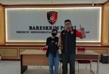 Di balik ke suksesan Sosok Alvin Lim petinggi LQ Indonesia. Anak adalah harta Karun termahal”, Minggu 12 Desember 2011.