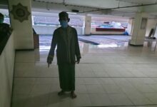 Aksi pencuri A karena memenuhui kehidupan labih layak lagi, maka mereka berhenri menjadi sopir ambulan