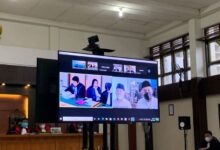 Akhirnya Jaksa Kejaksaan Tinggi Sumatera Selatan (Kejati Sumsel) telah memutuskan dan telah menuntut dua