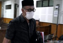 Gila benar beni jagung saja sudah mulai di kurupsi, bagaimana uang kali ya