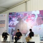 Karena UKM juga perlu ada bimbingan dari perusahaan pemerintah, baik perusahaan Daerah dan Pusat (BUMD dan BUMN)