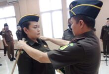 Kajari kabupaten Tangerang naikan pangkat 8 Jaksa dan 4 Pegawai TU di bulan Ramadhan.