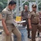 Warga juga meminta pada DTRB dan Pol.PP agar pengusaha Tower BTS setidaknya minta izin di warga.