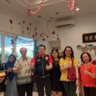 ALVIN LIM RAYAKAN TAHUN BARU DI SINAR LESTARI RESTORAN BERSAMA KELUARGA.