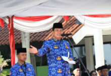 Dilarang keras pihak ASN berpolitik, akan di kenakan sangsi berat pemecatan jabatannya.