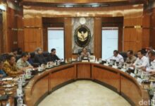 Belakangan ini seorang Presiden RI, heboh soal pamakzulan bahkan istana negara sempat?.